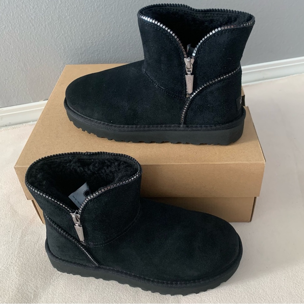 UGG MINI FLORENCE BOOT